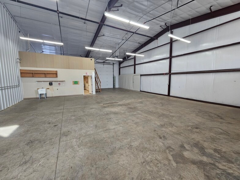 3612 Galt Ct, Rapid City, SD for lease - Building Photo - Image 3 of 11