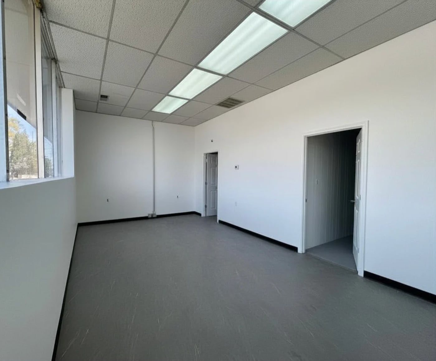 2730-2738 N Graham St, Charlotte, NC for lease Interior Photo- Image 1 of 5