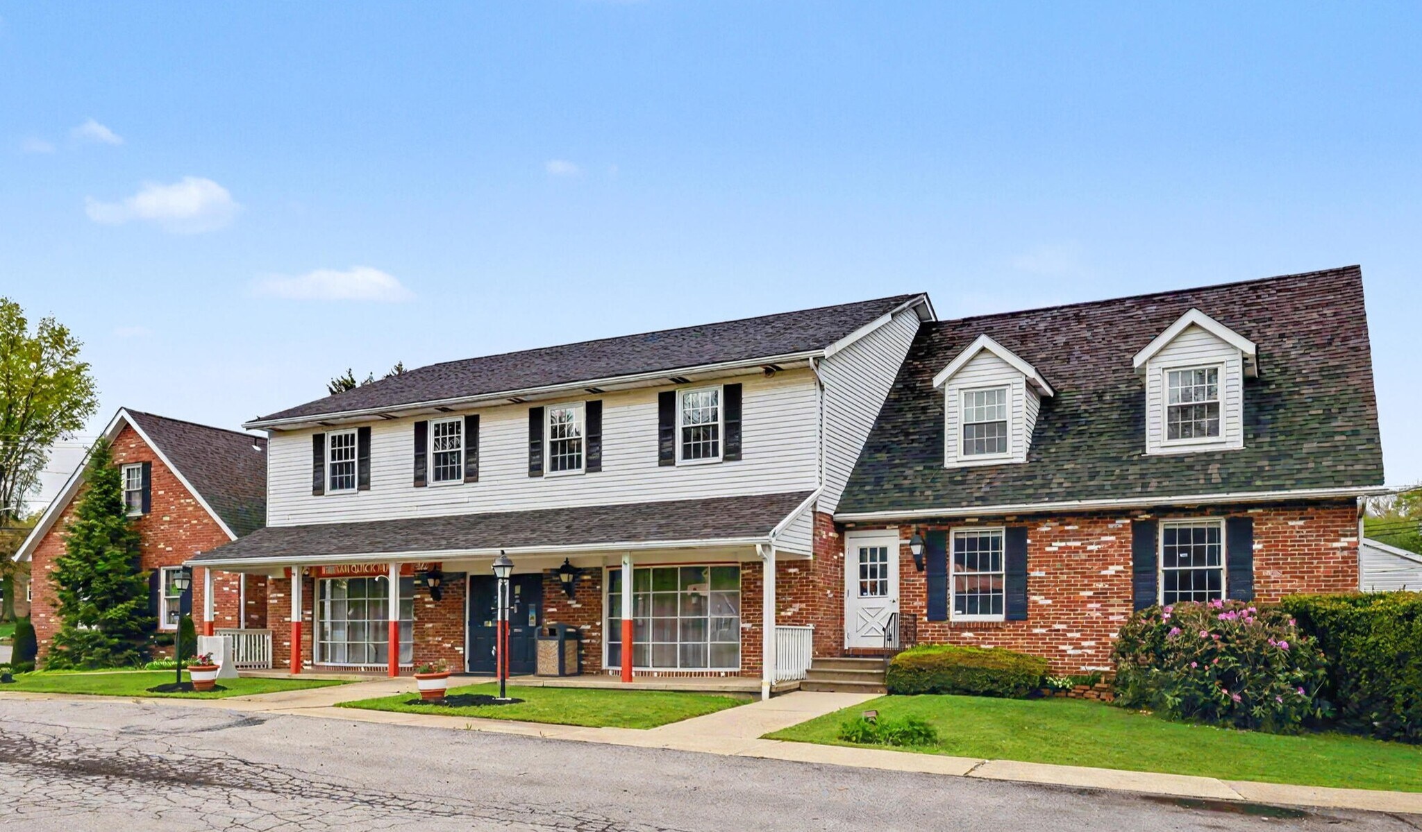 298 Meridan Rd, Butler, PA for sale Primary Photo- Image 1 of 96