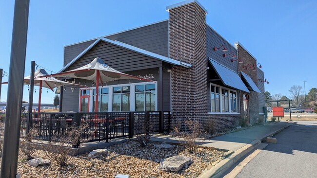 More details for 1870 John Harden Dr, Jacksonville, AR - Retail for Lease