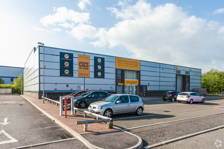 Parc Pontypandy, Caerphilly for lease - Primary Photo - Image 1 of 2