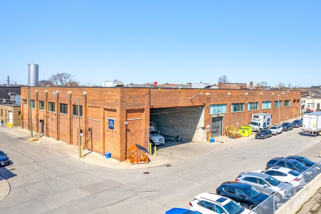 Plus de détails pour 88-142 Cawthra Ave, Toronto, ON - Industriel à louer
