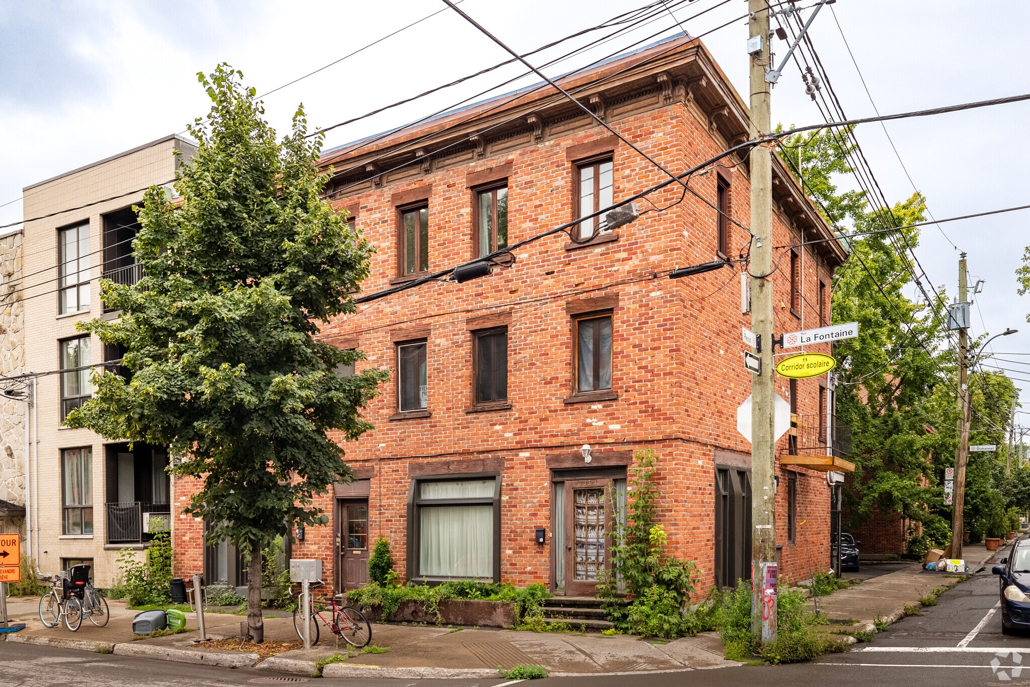 1385-1395 Rue La Fontaine, Montréal, QC à vendre Photo principale- Image 1 de 4