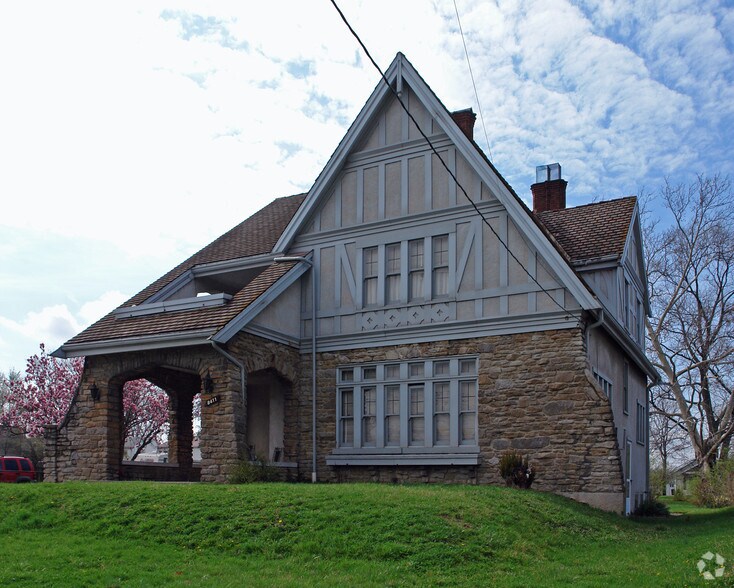 8411 Reading Rd, Reading, OH à vendre - Photo du bâtiment - Image 3 de 6