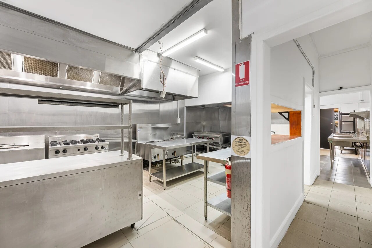 359 Barkly Street, Footscray for lease Interior Photo- Image 1 of 5