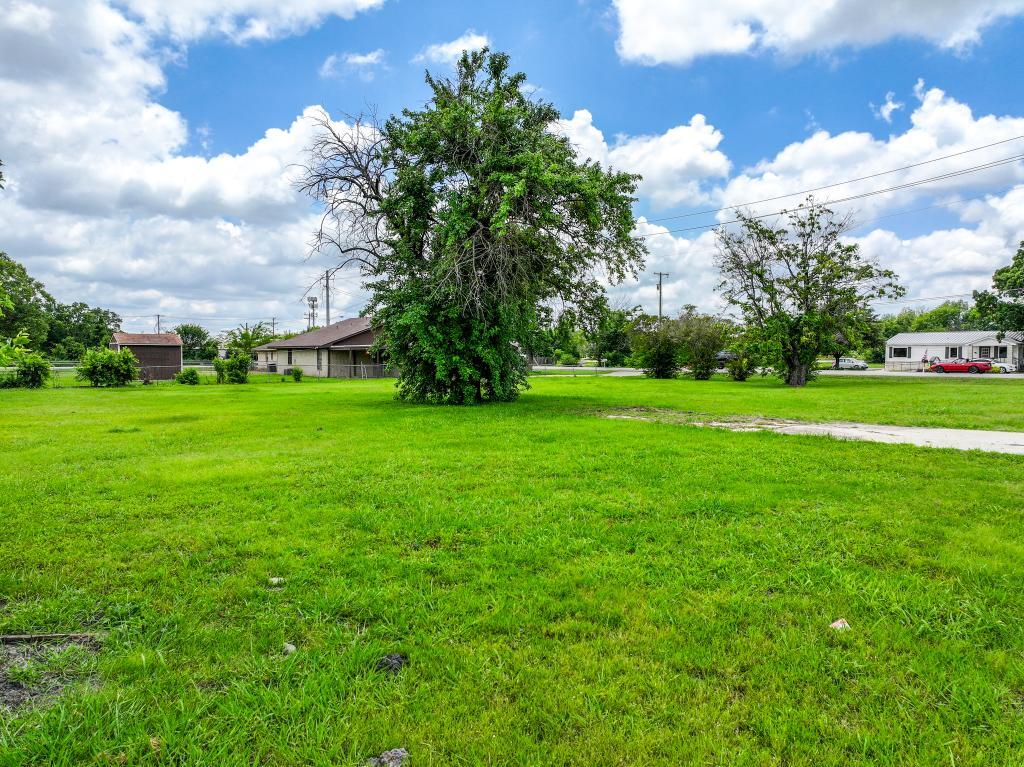 604 E Broad St, Forney, TX à vendre Photo du bâtiment- Image 1 de 20