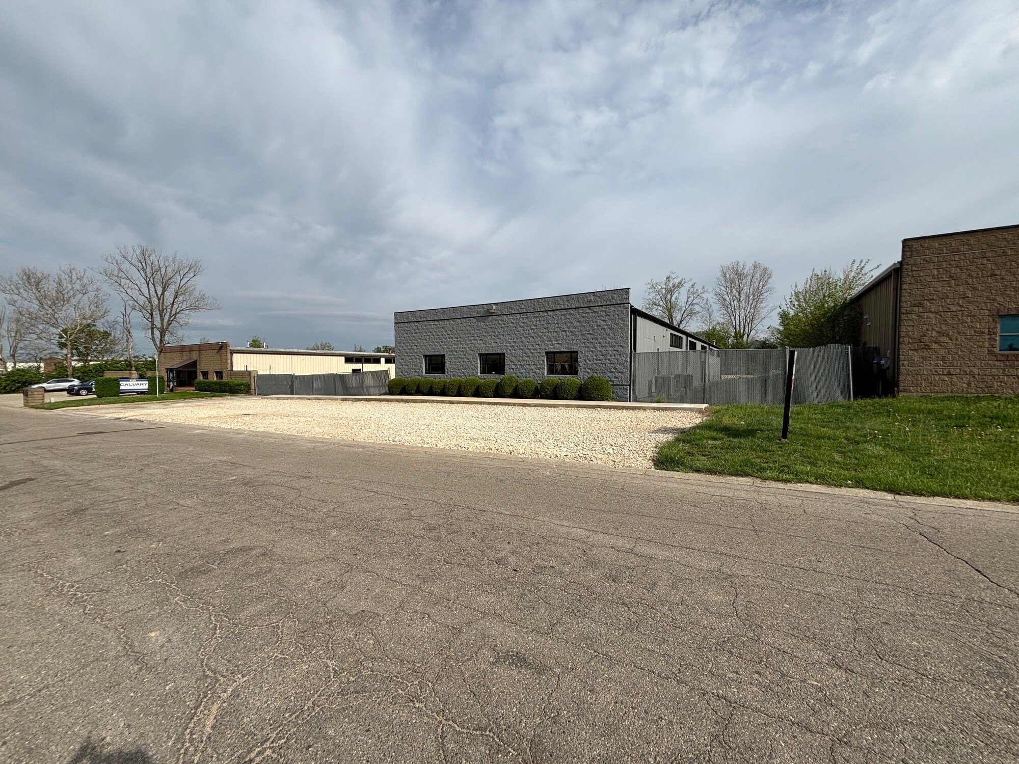 4155 Gibson Dr, Tipp City, OH for lease Primary Photo- Image 1 of 27