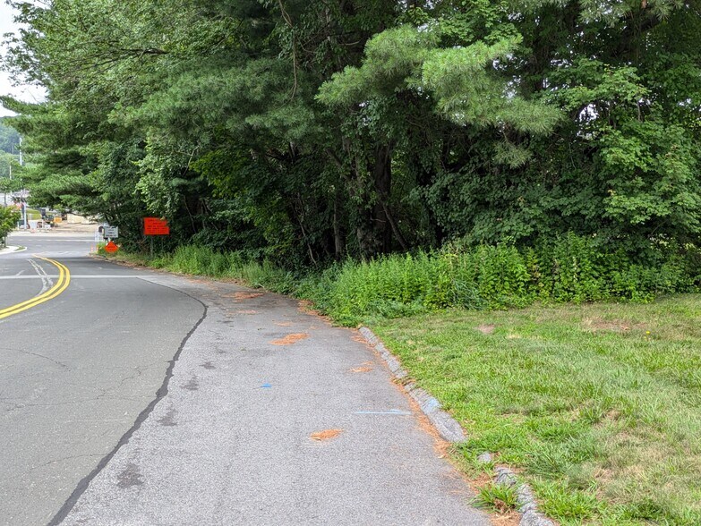 269 Flanders Rd Lot 1B, East Lyme, CT à vendre - Photo de construction - Image 3 de 15