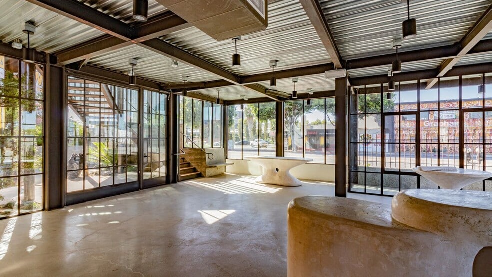 3050 S La Cienega Blvd, Culver City, CA for lease - Interior Photo - Image 2 of 30