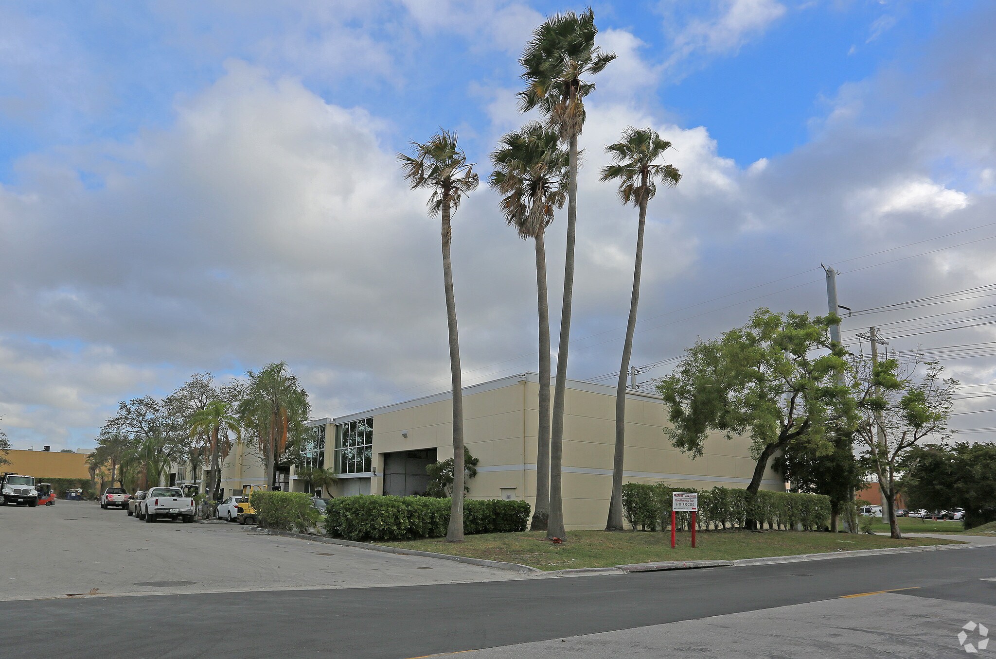 8001-8007 NW 29th St, Doral, FL à louer Photo principale- Image 1 de 24