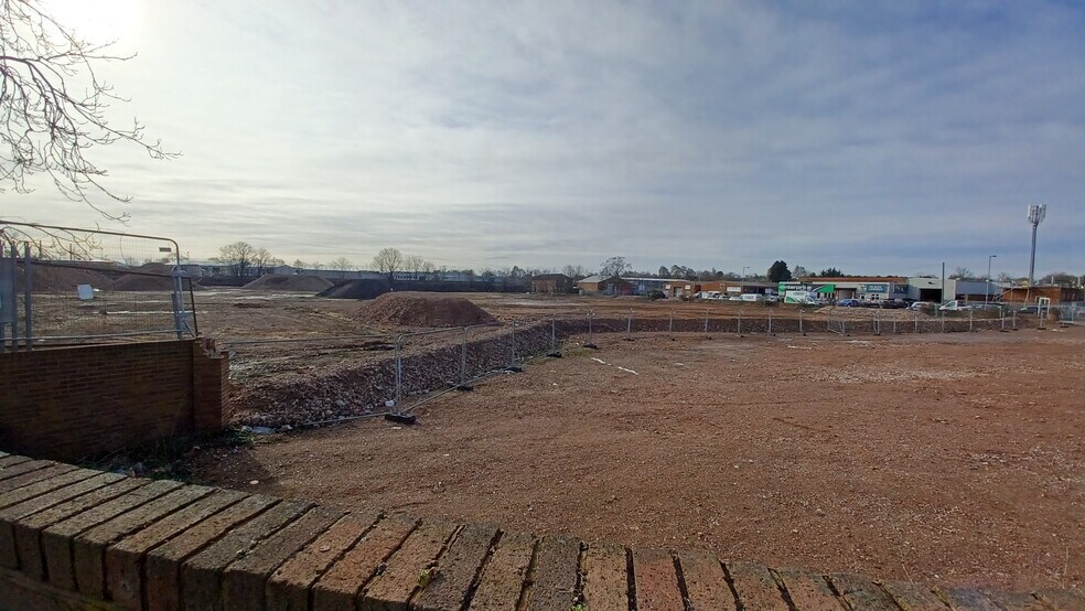 Trent Valley Rd, Lichfield à louer - Autre - Image 2 de 6