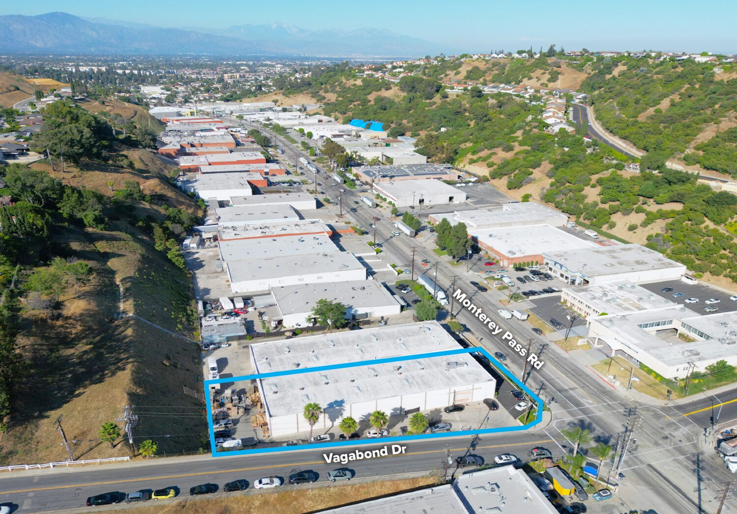 673 Monterey Pass Rd, Monterey Park, CA à vendre Photo du bâtiment- Image 1 de 1