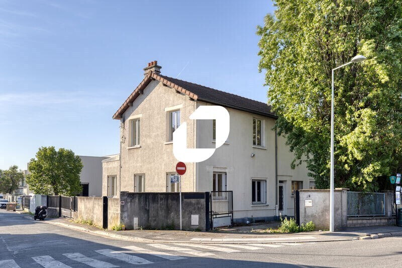 Flex in Nanterre for sale - Building Photo - Image 3 of 18