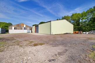 Plus de détails pour Bethersden Rd, Woodchurch - Industriel à louer