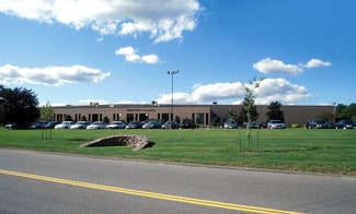 Plus de détails pour 67 Pacella Park Dr, Randolph, MA - Industriel à louer