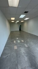 4101-4397 N State Road 7, Lauderdale Lakes, FL à louer - Vidéo sur l’inscription commerciale