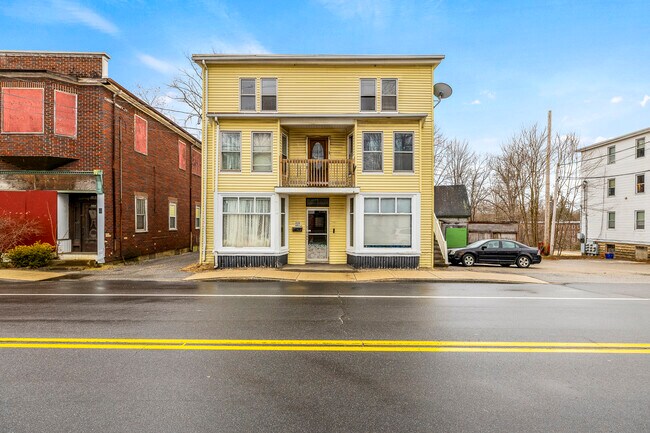 Plus de détails pour 441 Main St, South Berwick, ME - Multi-résidentiel à vendre