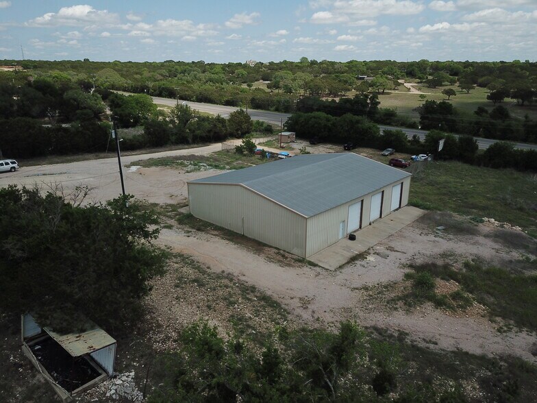 3550 N US Highway 281, Burnet, TX à louer - Photo du bâtiment - Image 2 de 4
