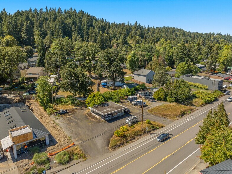 18711-18745 Willamette Dr, West Linn, OR for sale - Building Photo - Image 1 of 2