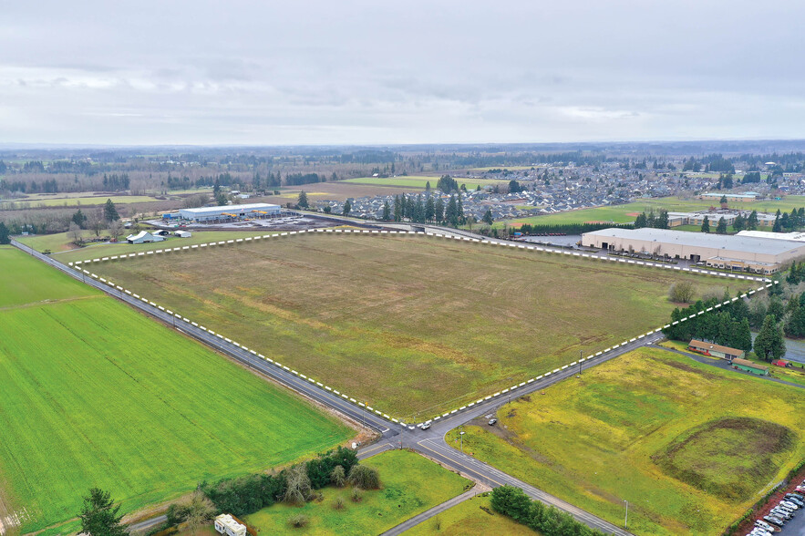 S Township Rd, Canby, OR à vendre - Photo principale - Image 1 de 1