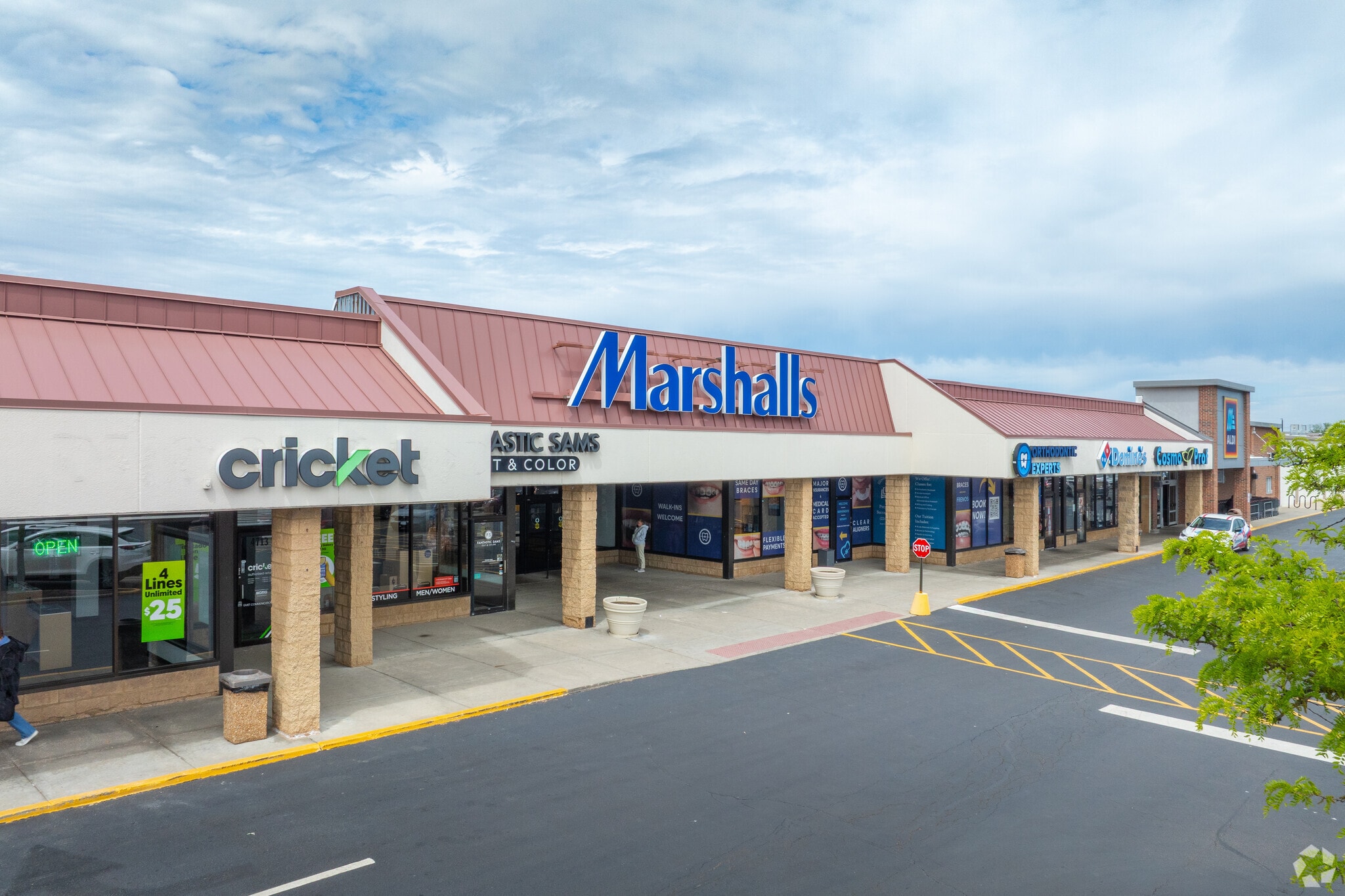 4701 N Harlem Ave, Harwood Heights, IL for lease Primary Photo- Image 1 of 5