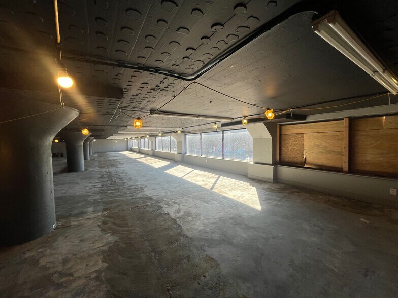 5351 Lancaster Ave, Philadelphia, PA à vendre - Photo du bâtiment - Image 3 de 15