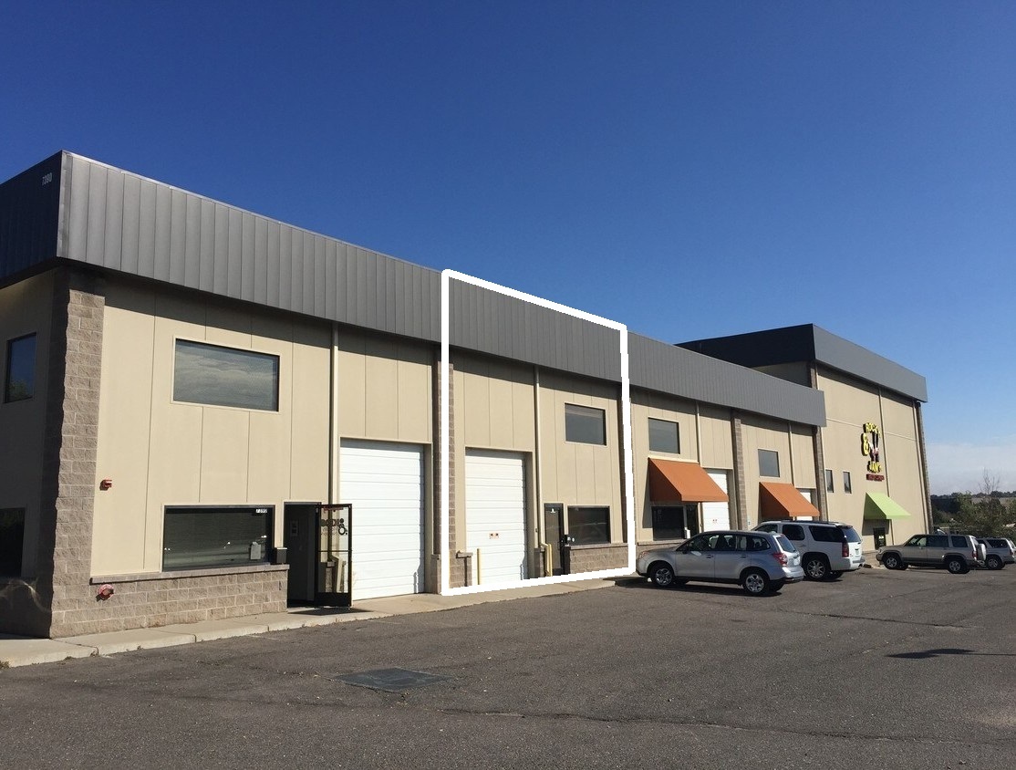 7390 S Fraser St, Centennial, CO 80112 - Unité B -  - Photo intérieure - Image 1 of 6