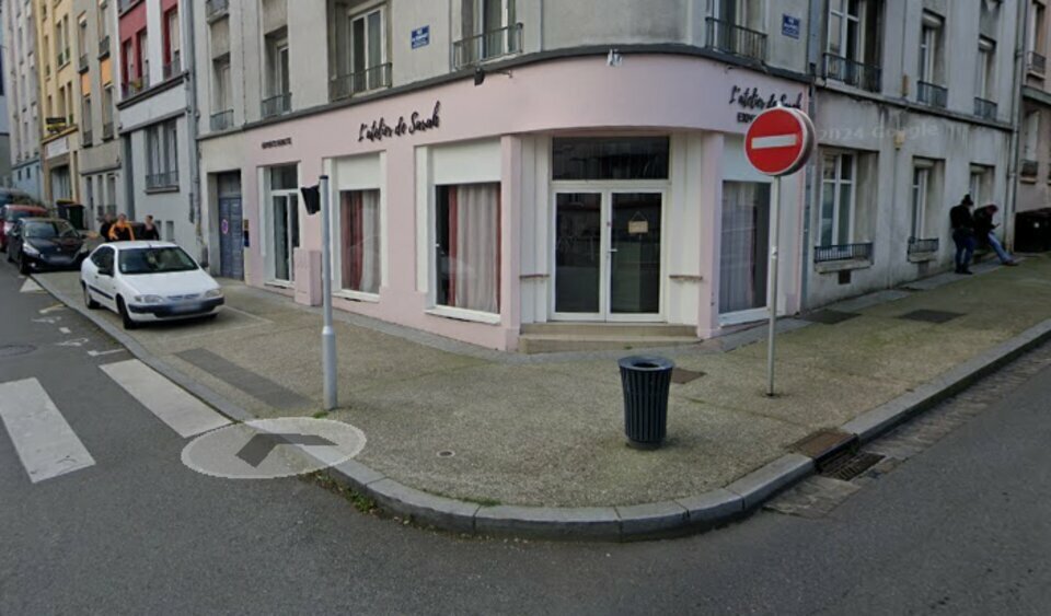 Retail in Brest for lease Building Photo- Image 1 of 2