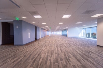 1001 Summit Blvd, Atlanta, GA for lease Interior Photo- Image 1 of 13