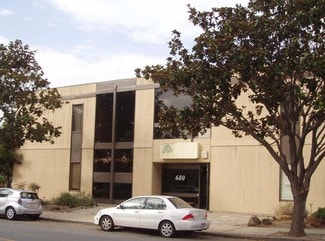 Plus de détails pour 680 E Romie Ln, Salinas, CA - Coworking à louer