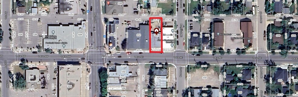 120 1st Ave NE, Airdrie, AB à vendre - Photo du bâtiment - Image 2 de 5