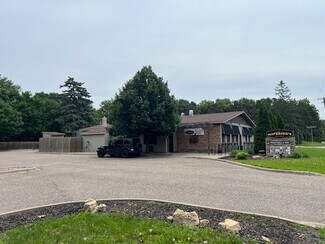 Plus de détails pour 11328 W River Rd, Champlin, MN - Commerce de détail à vendre