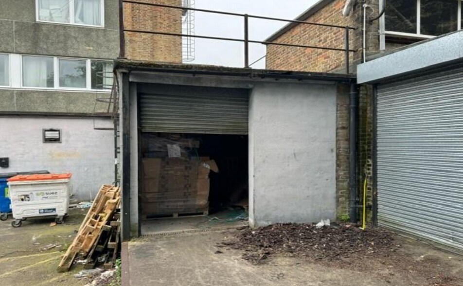 Murray Rd, Orpington à louer - Photo du bâtiment - Image 2 de 2