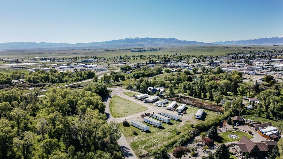 250 Pioneer Dr, Dillon, MT à vendre - Photo du bâtiment - Image 3 de 5
