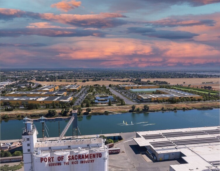 1 Southport Pky, West Sacramento, CA for lease - Building Photo - Image 2 of 4