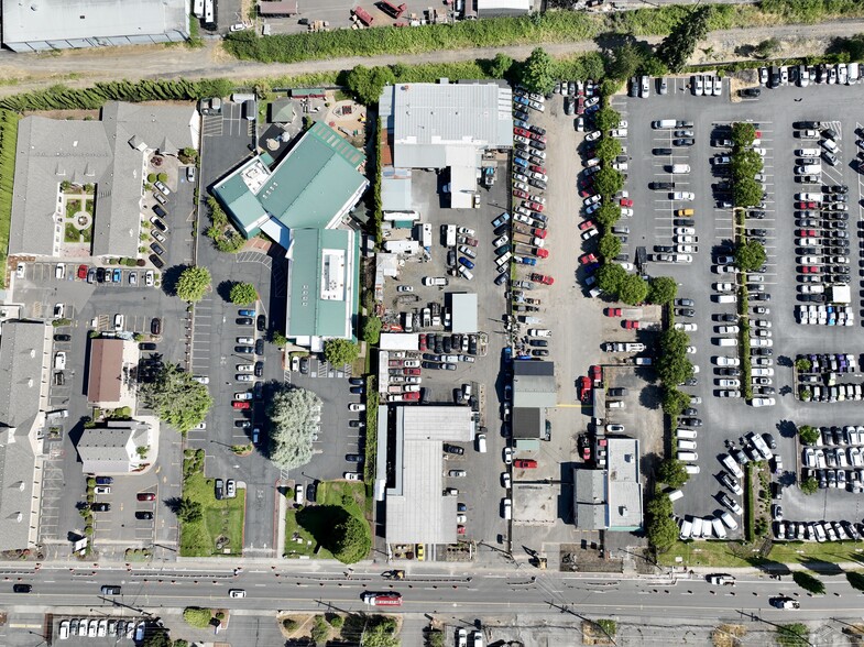 943 SW Baseline St. portfolio of 2 properties for sale on LoopNet.ca - Aerial - Image 3 of 5