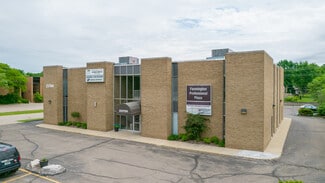 Plus de détails pour 23700 Orchard Lake Rd, Farmington Hills, MI - Médical à louer