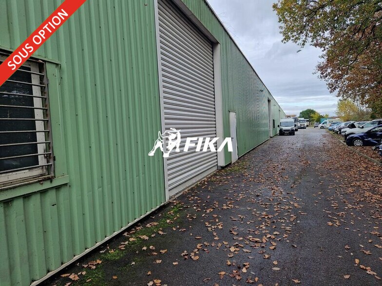 Flex in Canals for sale - Building Photo - Image 2 of 12