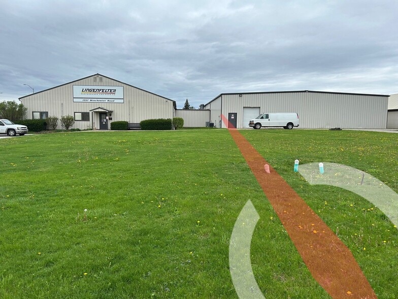 1557 Winchester Rd portfolio of 3 properties for sale on LoopNet.ca - Building Photo - Image 1 of 1