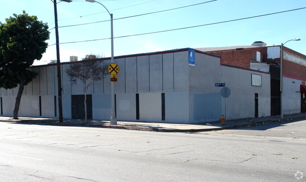 1800 Essex St, Los Angeles, CA à louer - Photo du bâtiment - Image 3 de 29