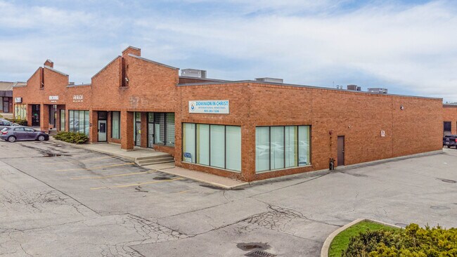 Plus de détails pour 5359 Timberlea Blvd, Mississauga, ON - Local d'activités à louer