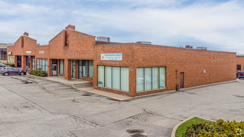 5359 Timberlea Blvd, Mississauga, ON à vendre - Photo principale - Image 1 de 10