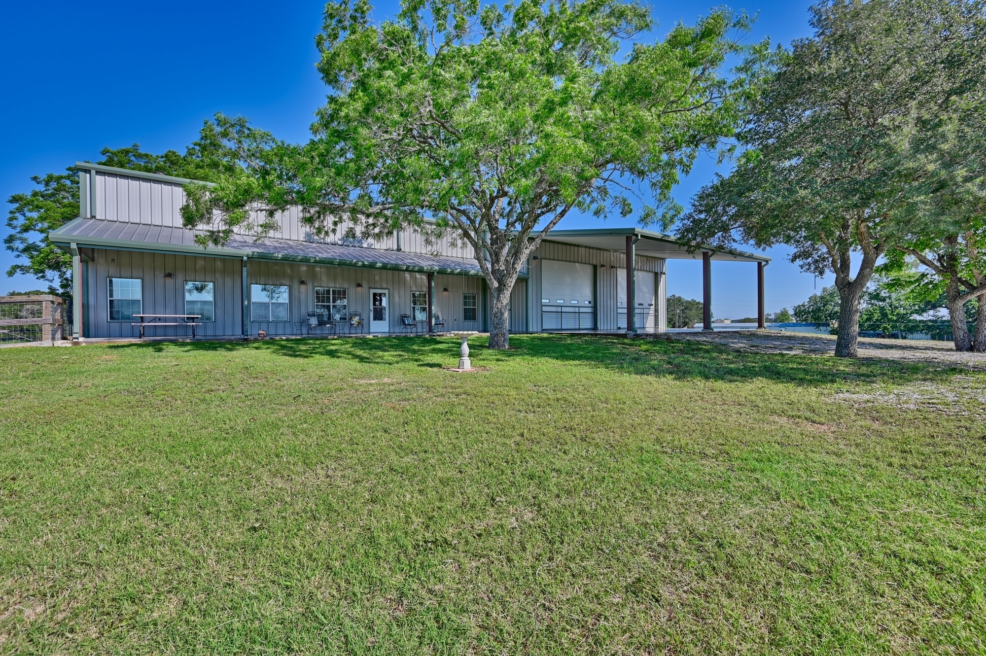 126 S Berlin Rd, Brenham, TX à vendre Photo principale- Image 1 de 31