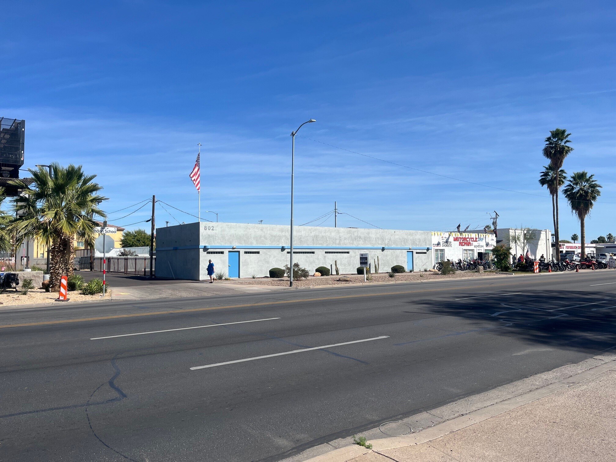 802 E Indian School Rd, Phoenix, AZ à louer Photo principale- Image 1 de 2