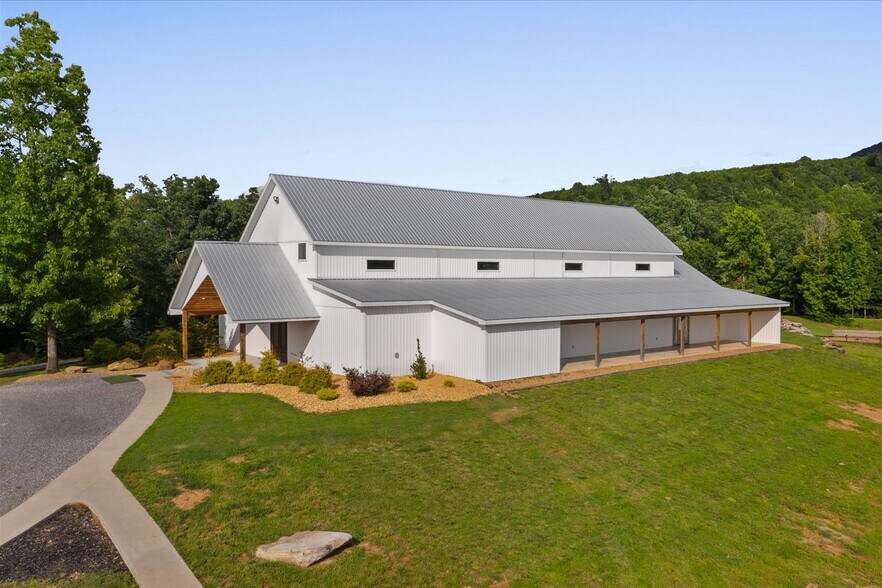 2948 Holly Creek Cool Sprgs Rd, Chatsworth, GA à vendre - Photo du bâtiment - Image 2 de 62