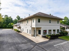 171 Green Meadows Dr S, Lewis Center, OH for lease Building Photo- Image 1 of 21