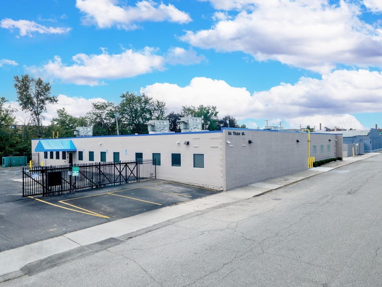 64 Victor St, Highland Park, MI for sale - Building Photo - Image 1 of 7