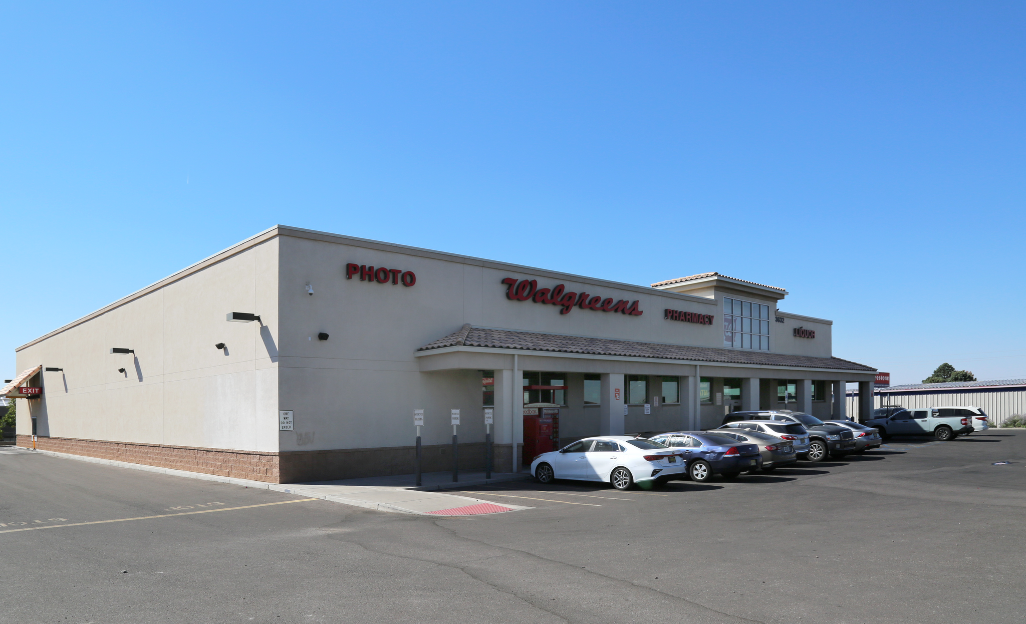 3632 Menaul Blvd NE, Albuquerque, NM for lease Building Photo- Image 1 of 5