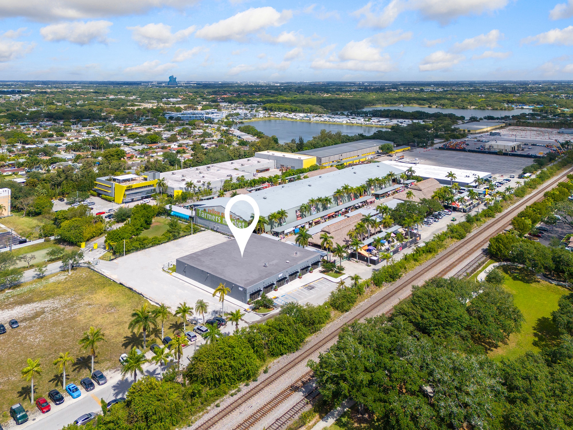 1930 N 30th Rd, Hollywood, FL for lease Building Photo- Image 1 of 14