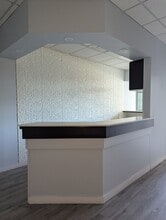 11212-11376 S Orange Blossom Trl, Orlando, FL à louer Photo intérieure- Image 2 de 3